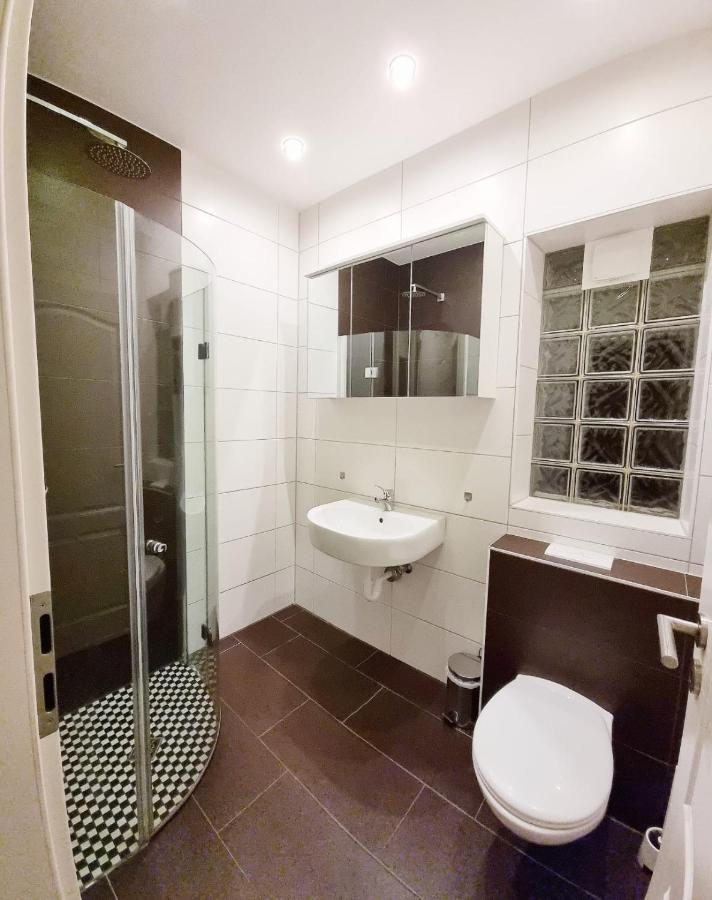 Gemuetliches J&L Apartment Nahe Des Hauptbahnhofes 巴登-巴登 外观 照片