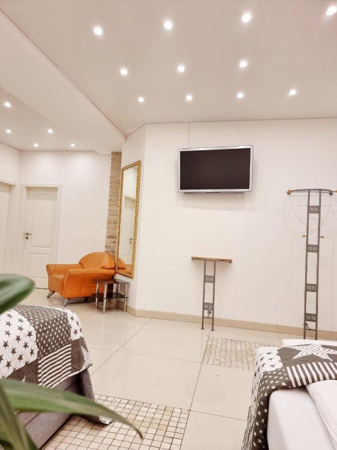 Gemuetliches J&L Apartment Nahe Des Hauptbahnhofes 巴登-巴登 外观 照片