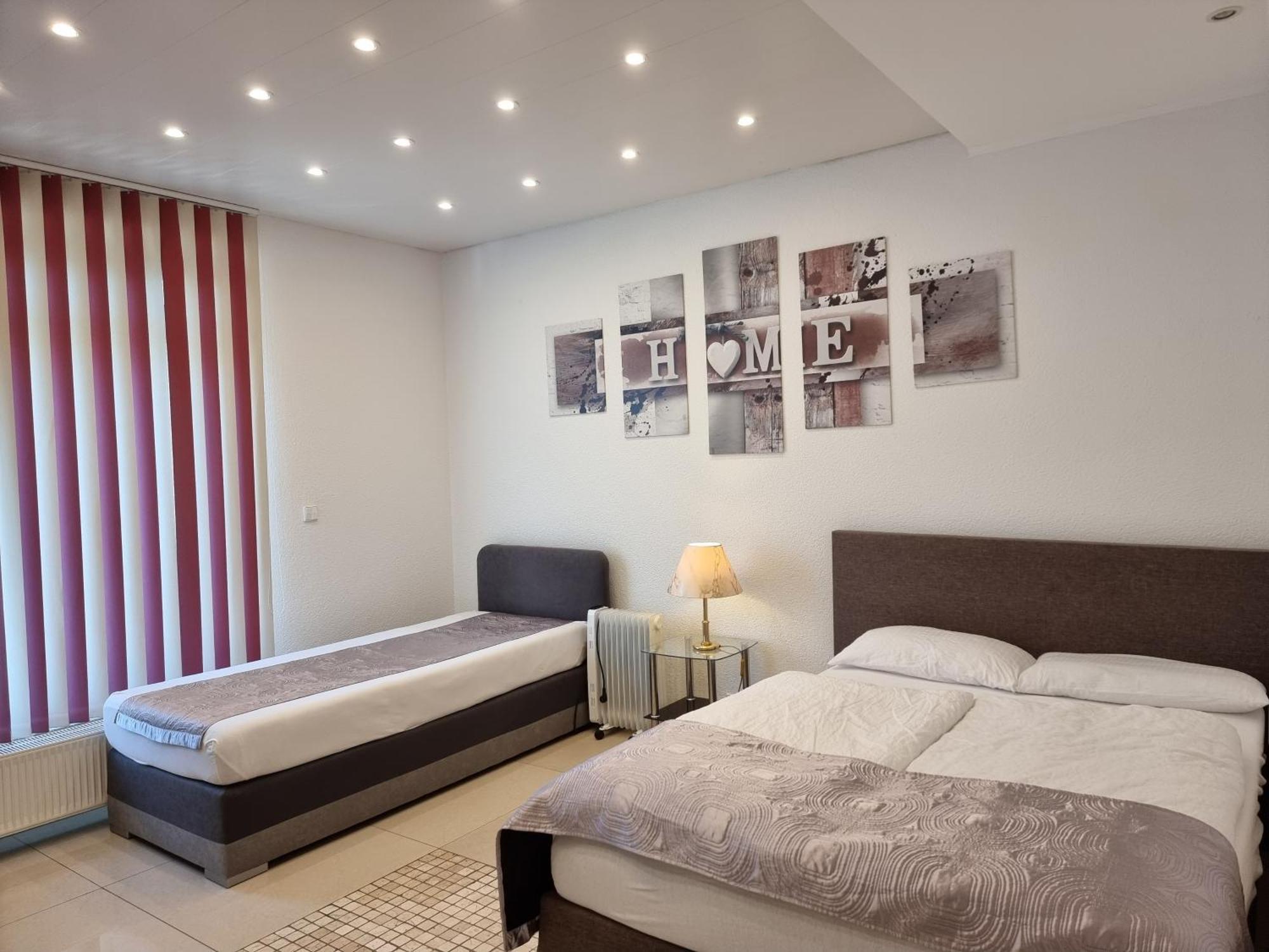 Gemuetliches J&L Apartment Nahe Des Hauptbahnhofes 巴登-巴登 外观 照片