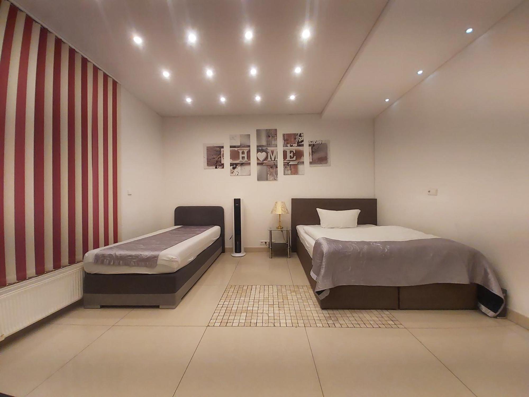 Gemuetliches J&L Apartment Nahe Des Hauptbahnhofes 巴登-巴登 外观 照片